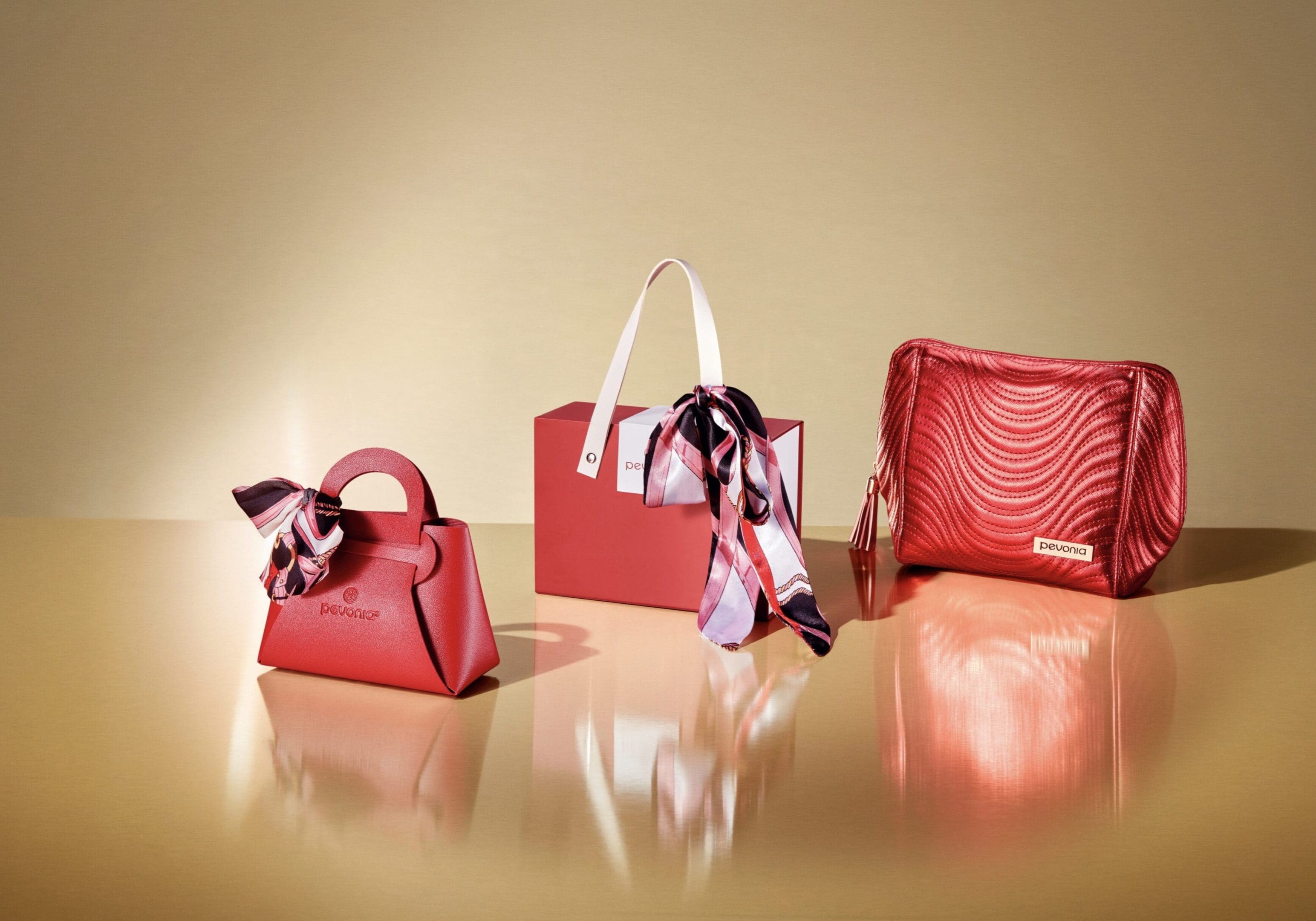 Free Gift Boxes and Gift Bags